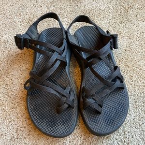 Chaco Women's Z/Cloud X2 Two Strap Black size 8